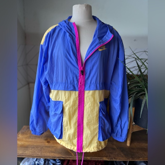 Nike Sportswear Icon Retro Clash Woven Windbreaker Jacket Purple / Yellow - Picture 5 of 14